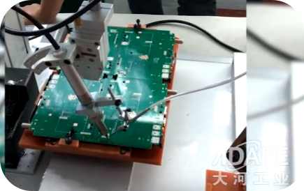 邁向智能化 集約化制造生產(chǎn) 自動焊錫機(jī)使用成必然趨勢